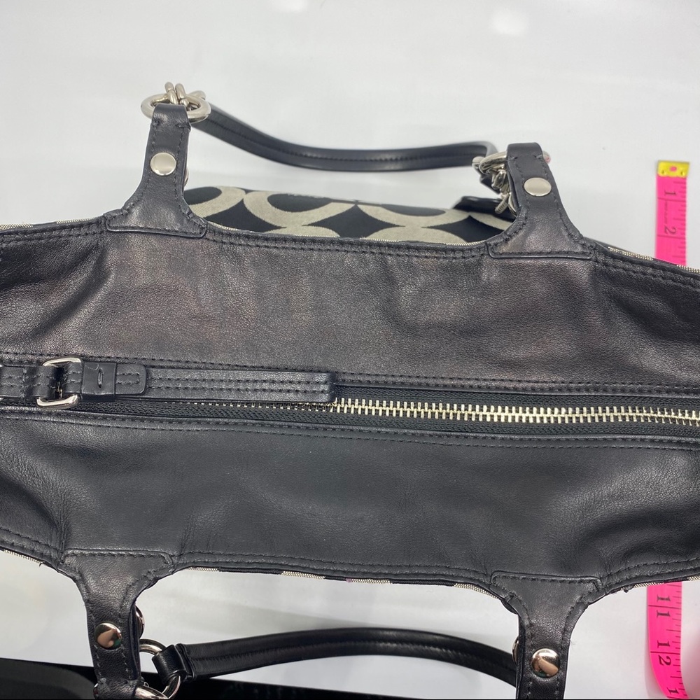 Authentic Coach Op Art Mia Sateen patterned Bag - Picture 12 of 14